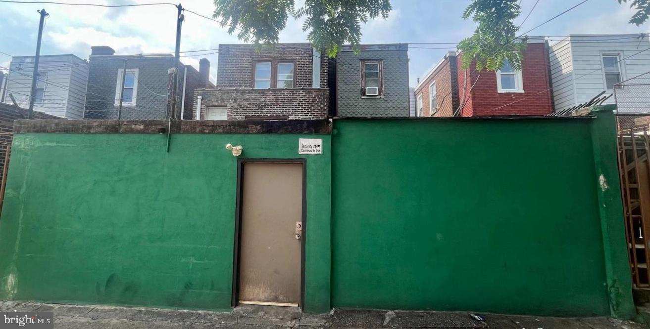609-11 E ALLEGHENY AVENUE