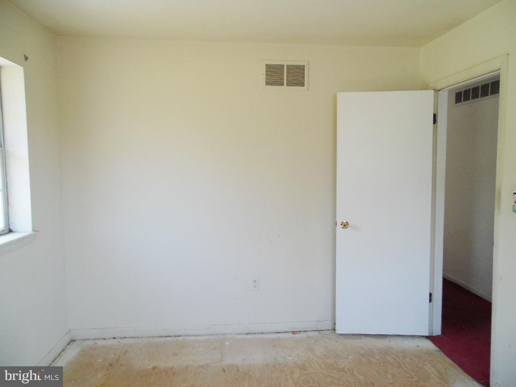 BALTIMORE HIGHLANDS - Residential