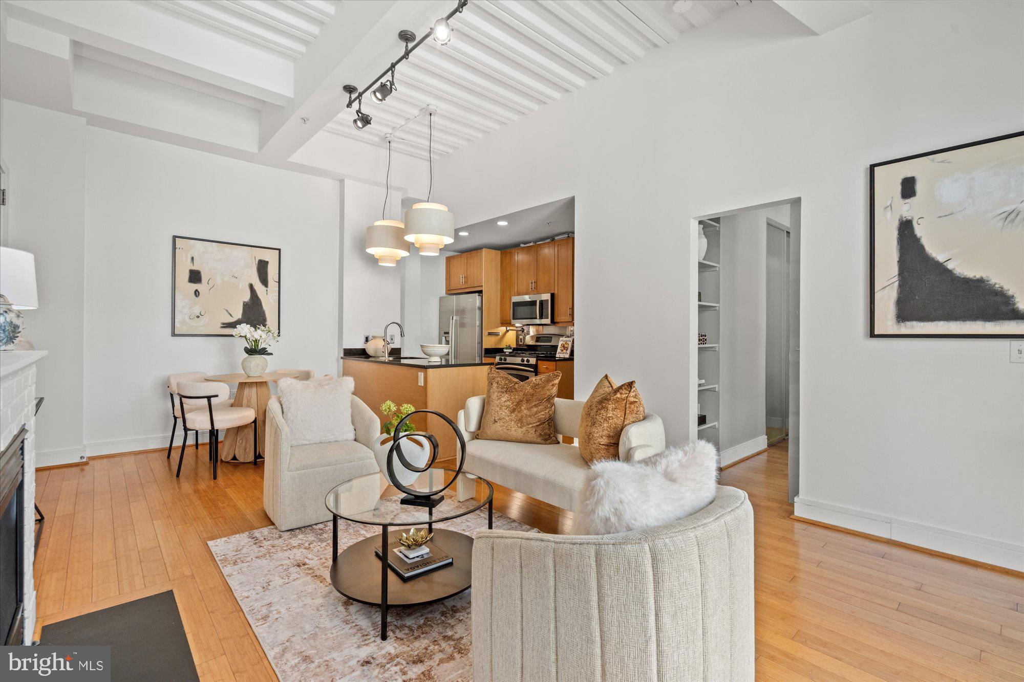 1320 13TH STREET NW 22