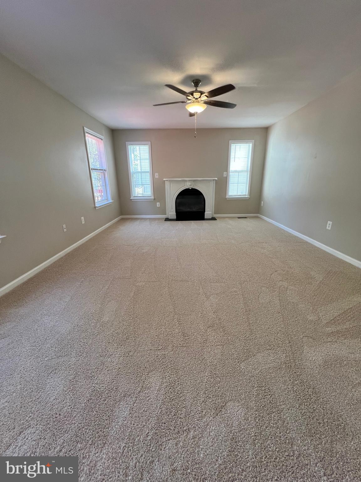 RIVER CREST - Residential Lease