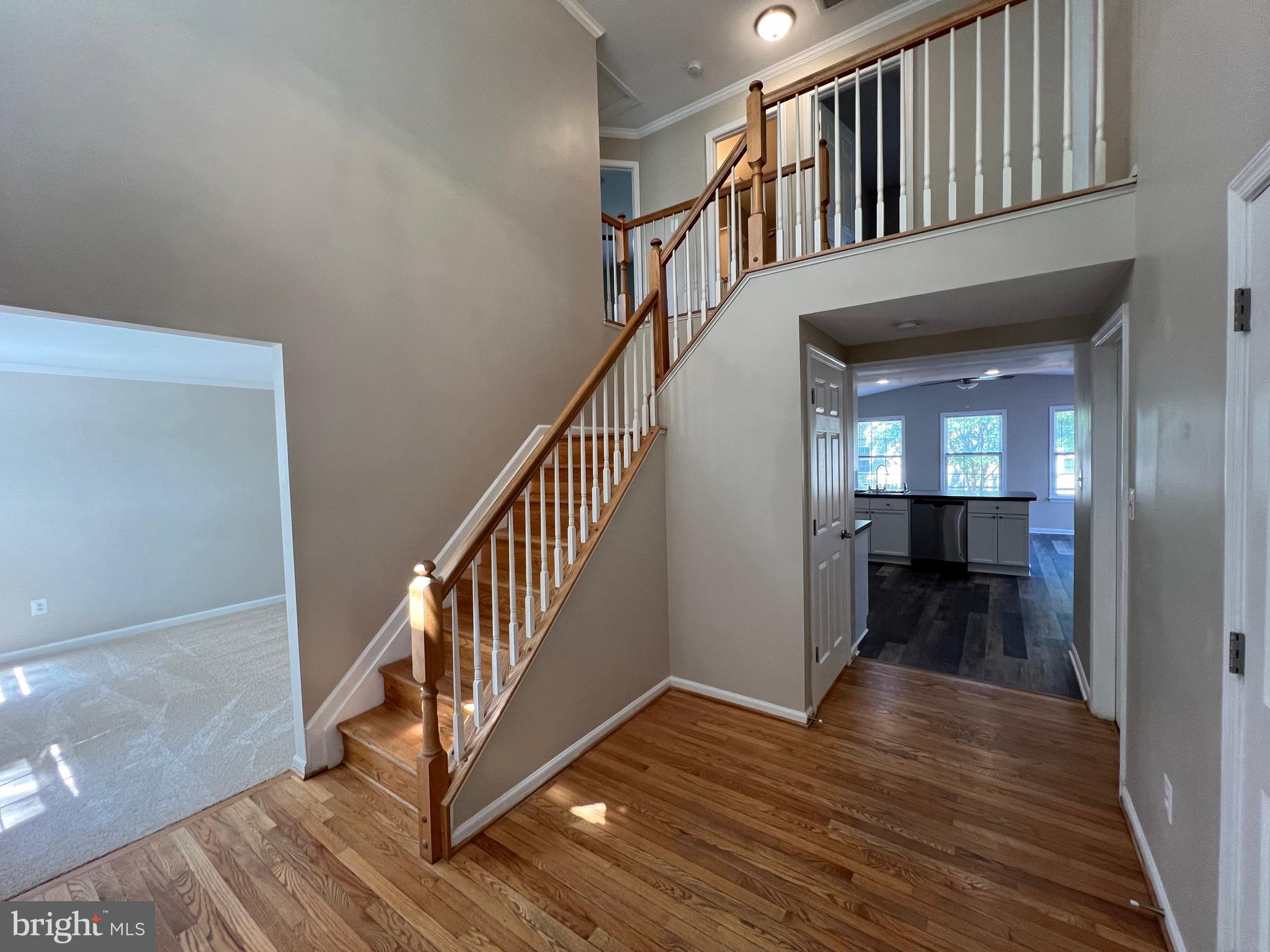 RIVER CREST - Residential Lease