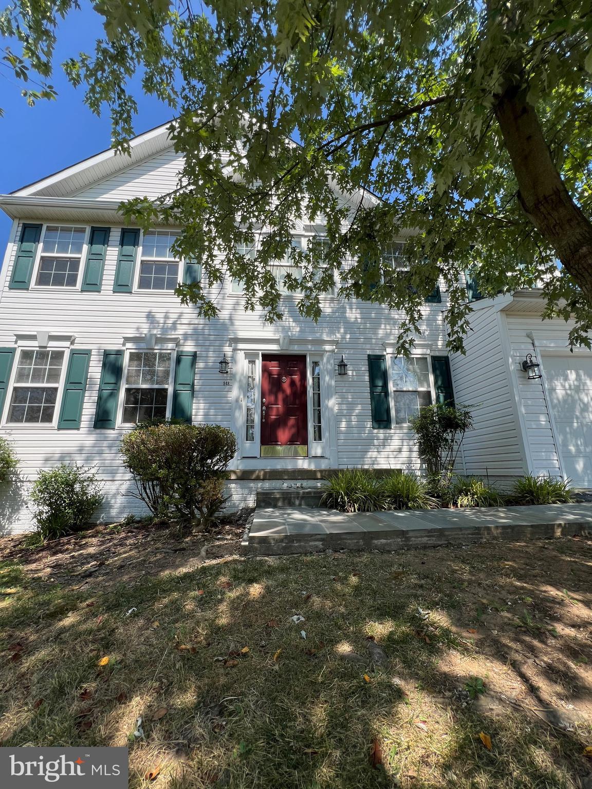 RIVER CREST - Residential Lease