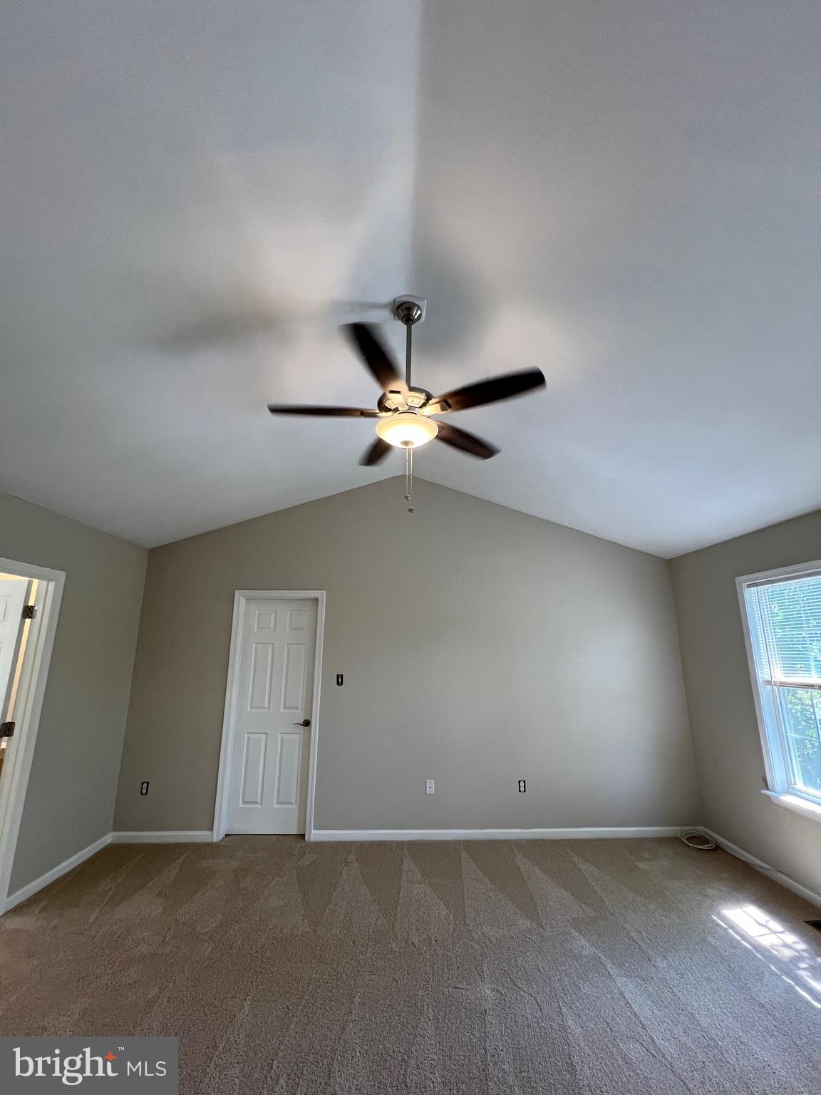 RIVER CREST - Residential Lease