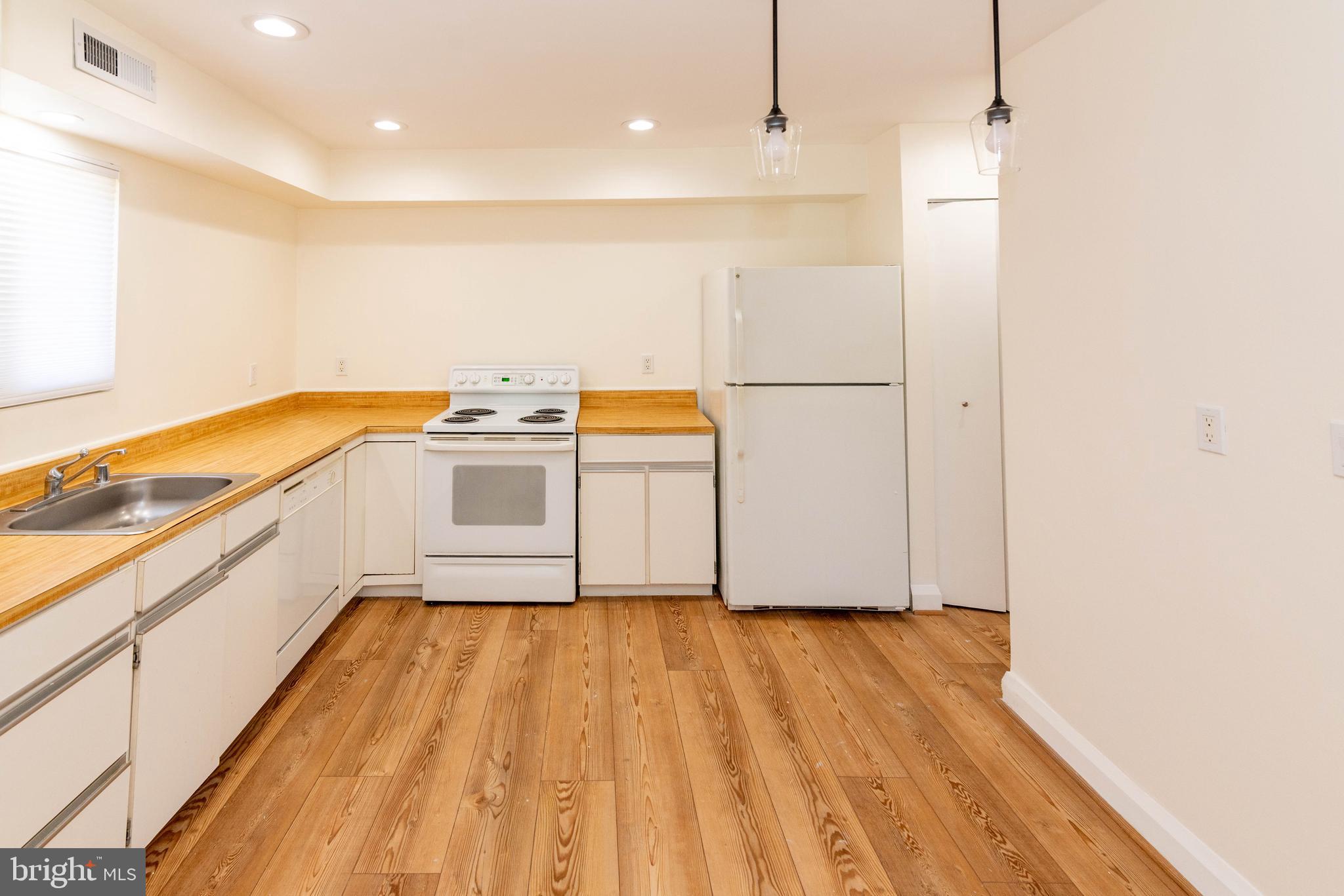 UPPER PARK HEIGHTS - Residential