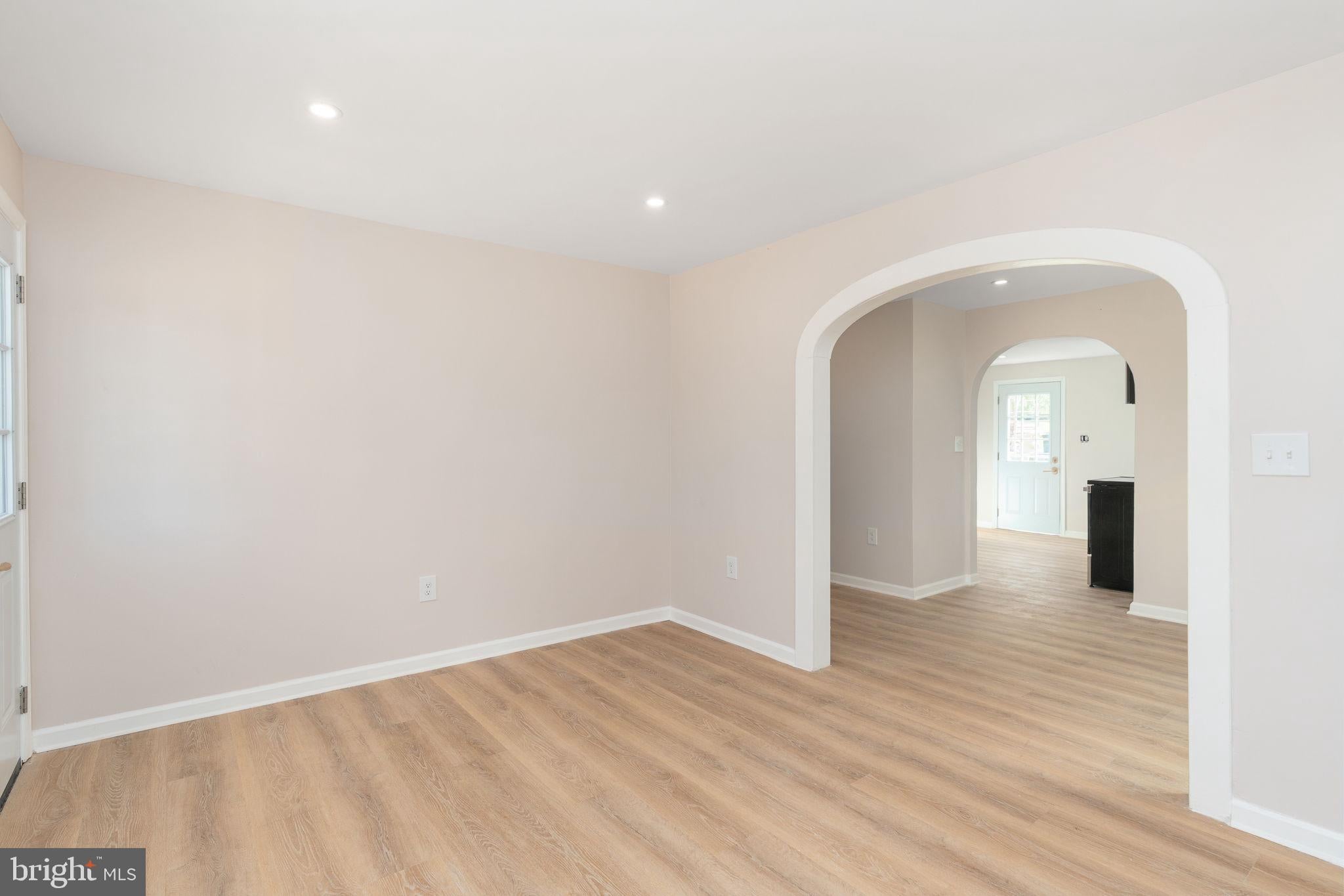 35 VINCENT LANE