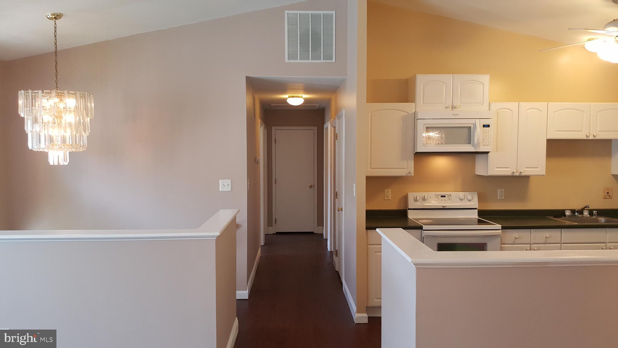 PASADENA PINES - Residential Lease