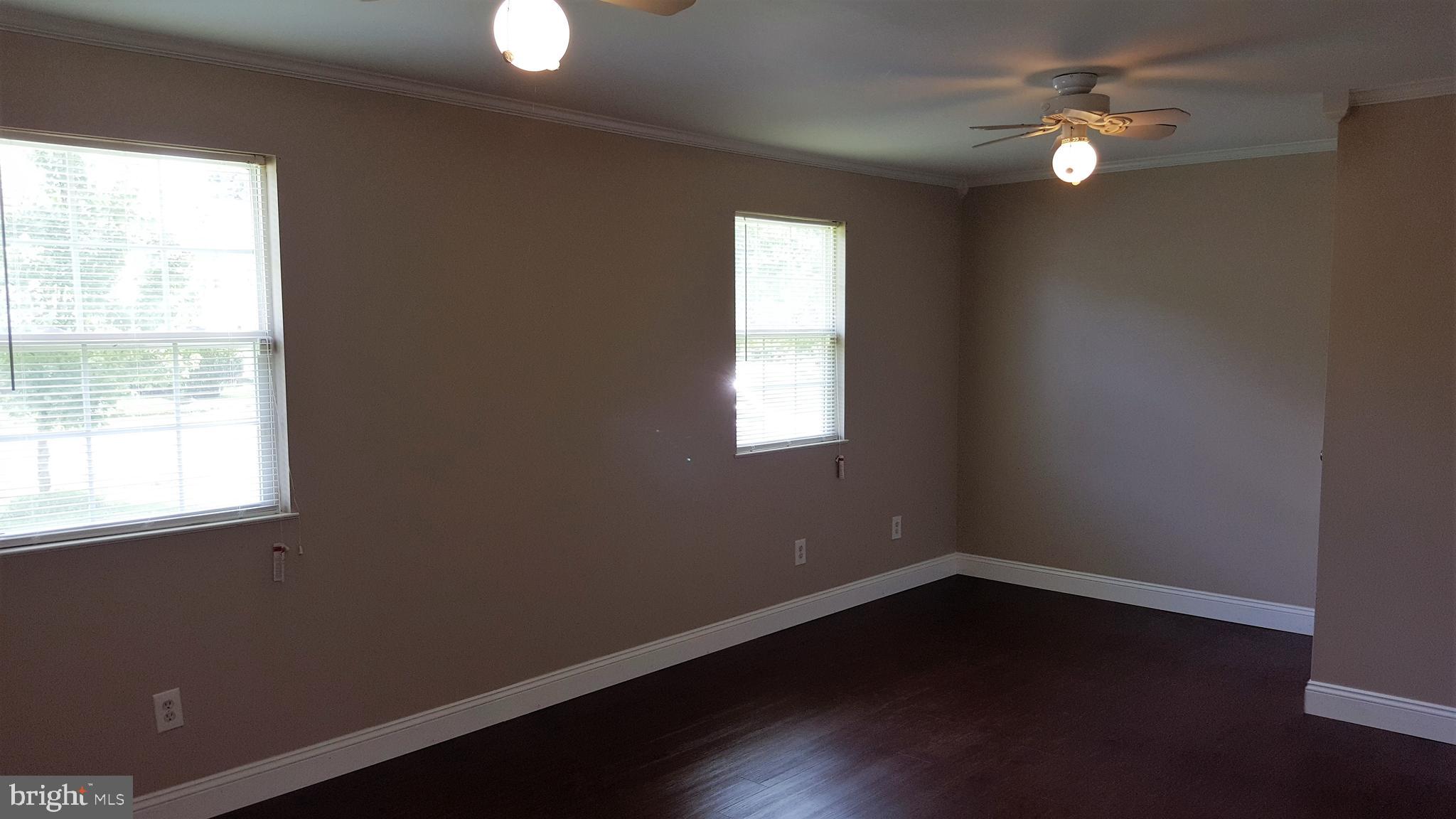 PASADENA PINES - Residential Lease