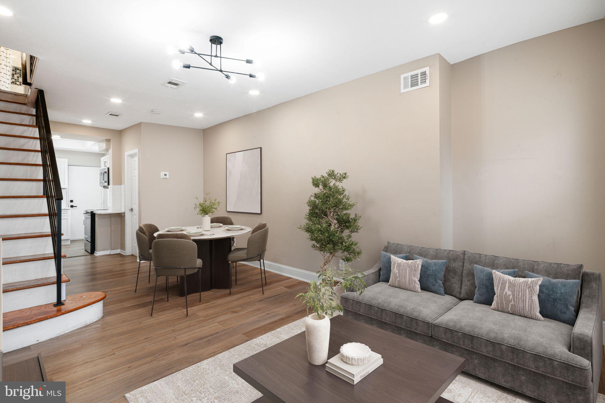 SHARSWOOD - Residential