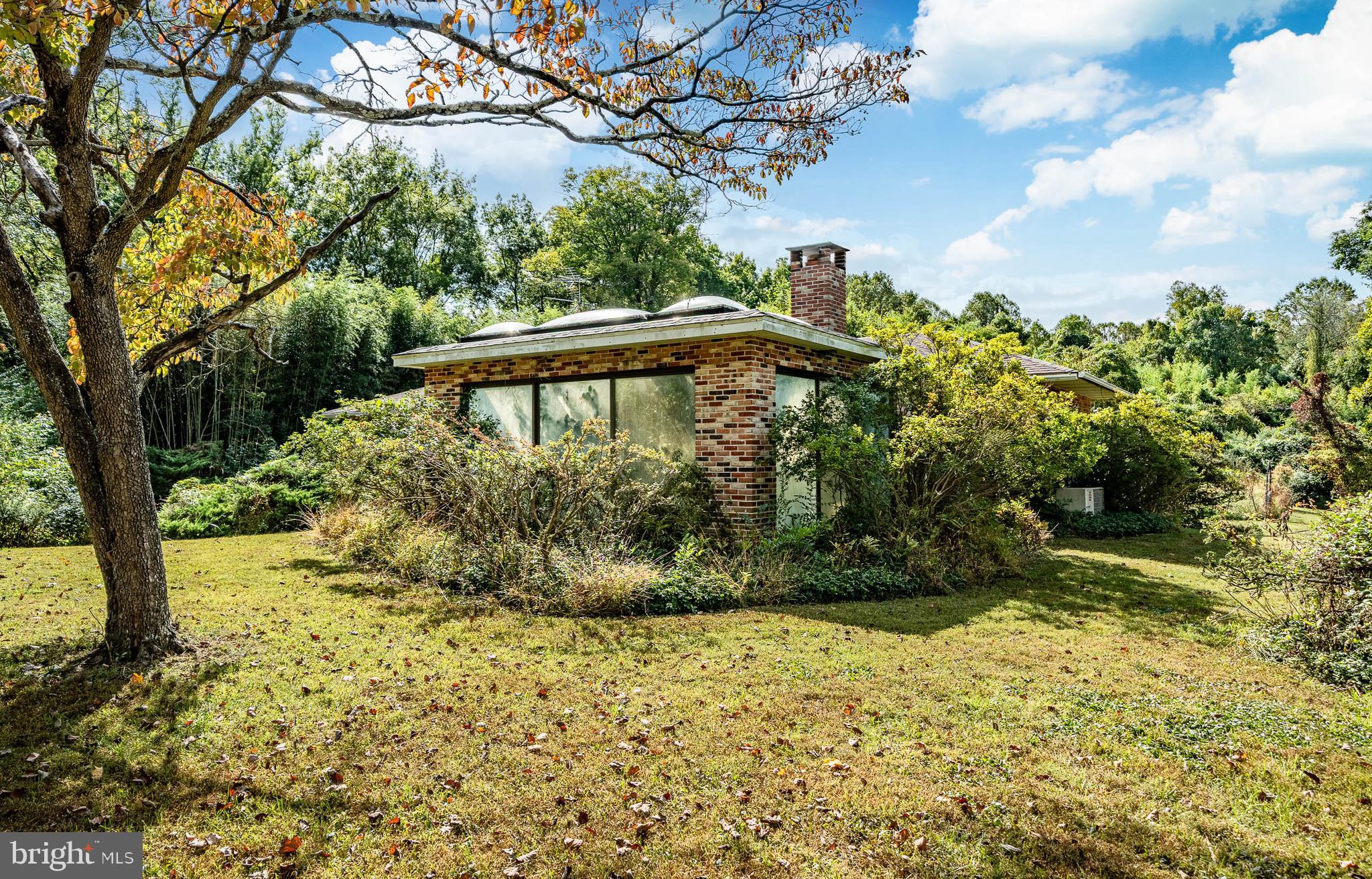 501 ORCHARD LANE