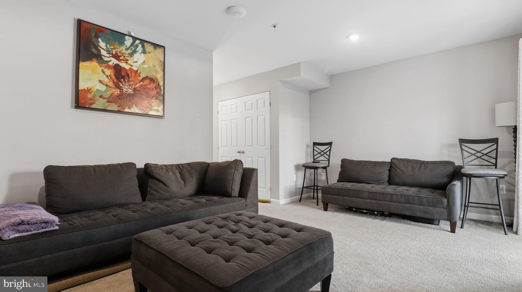 15922 EDGEVIEW TERRACE