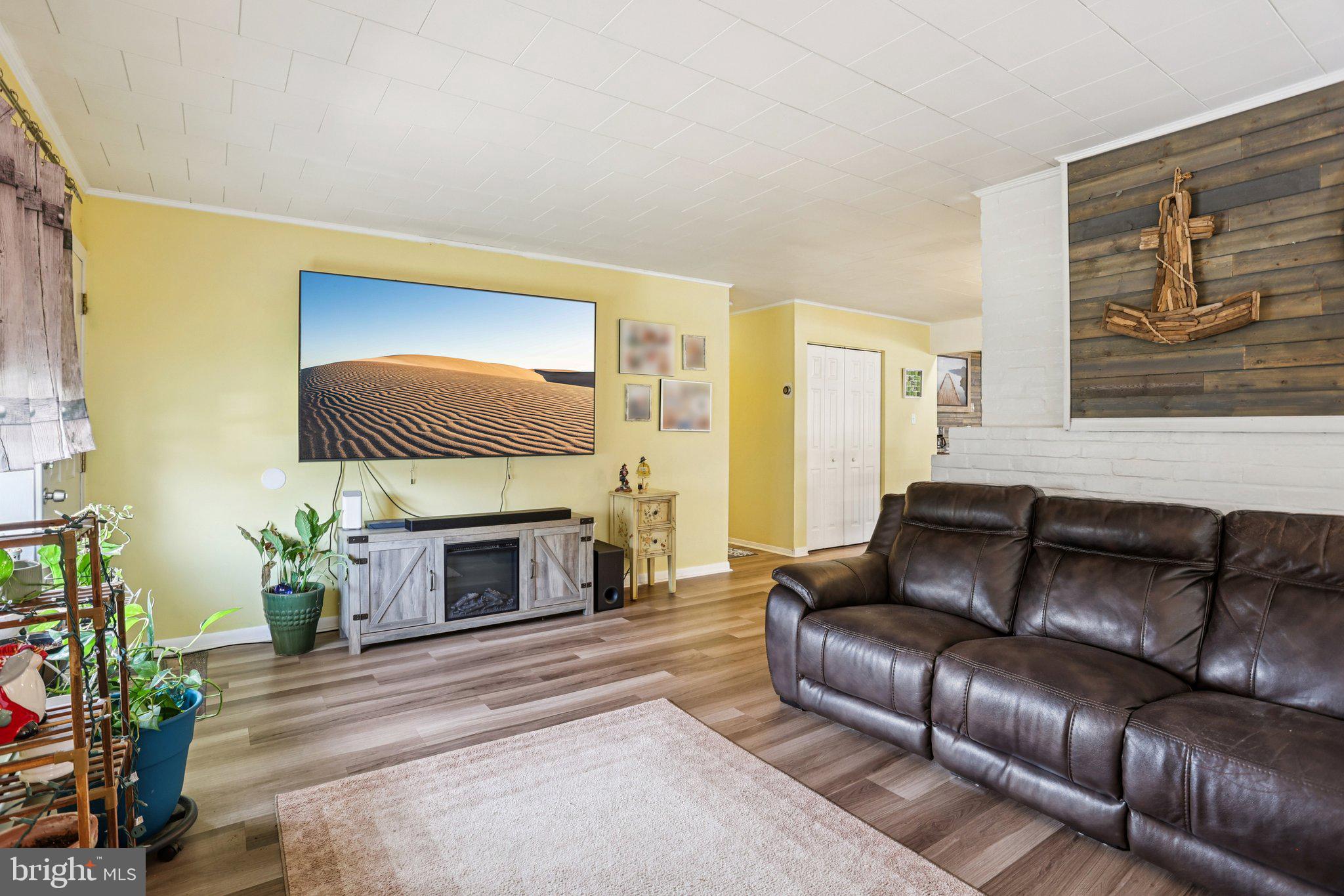 GREENBROOK - Residential
