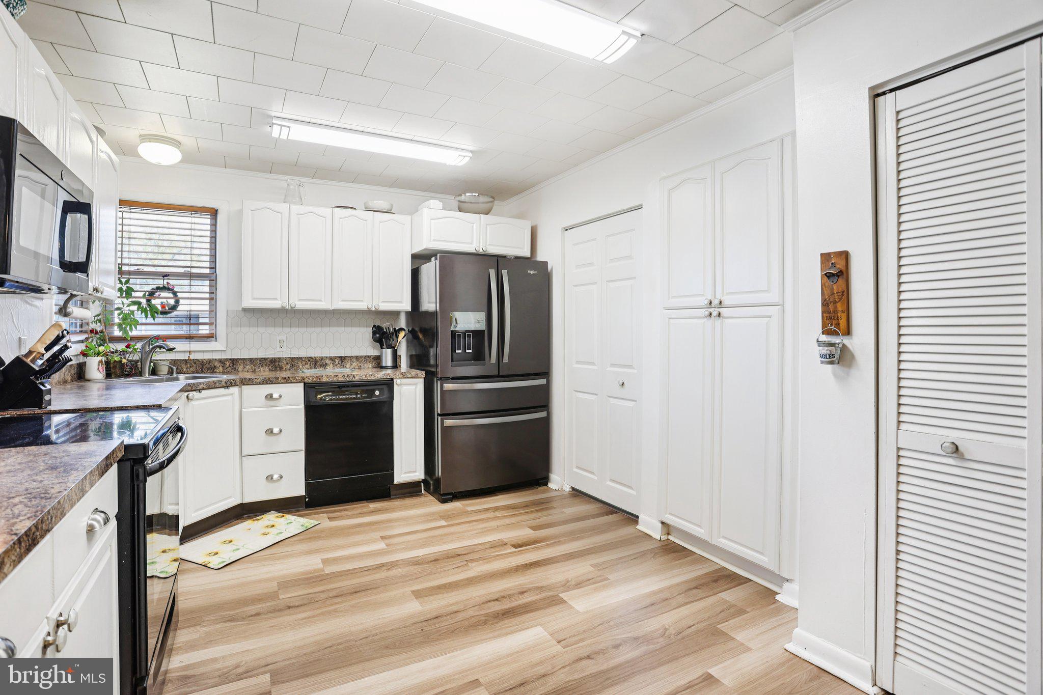 GREENBROOK - Residential