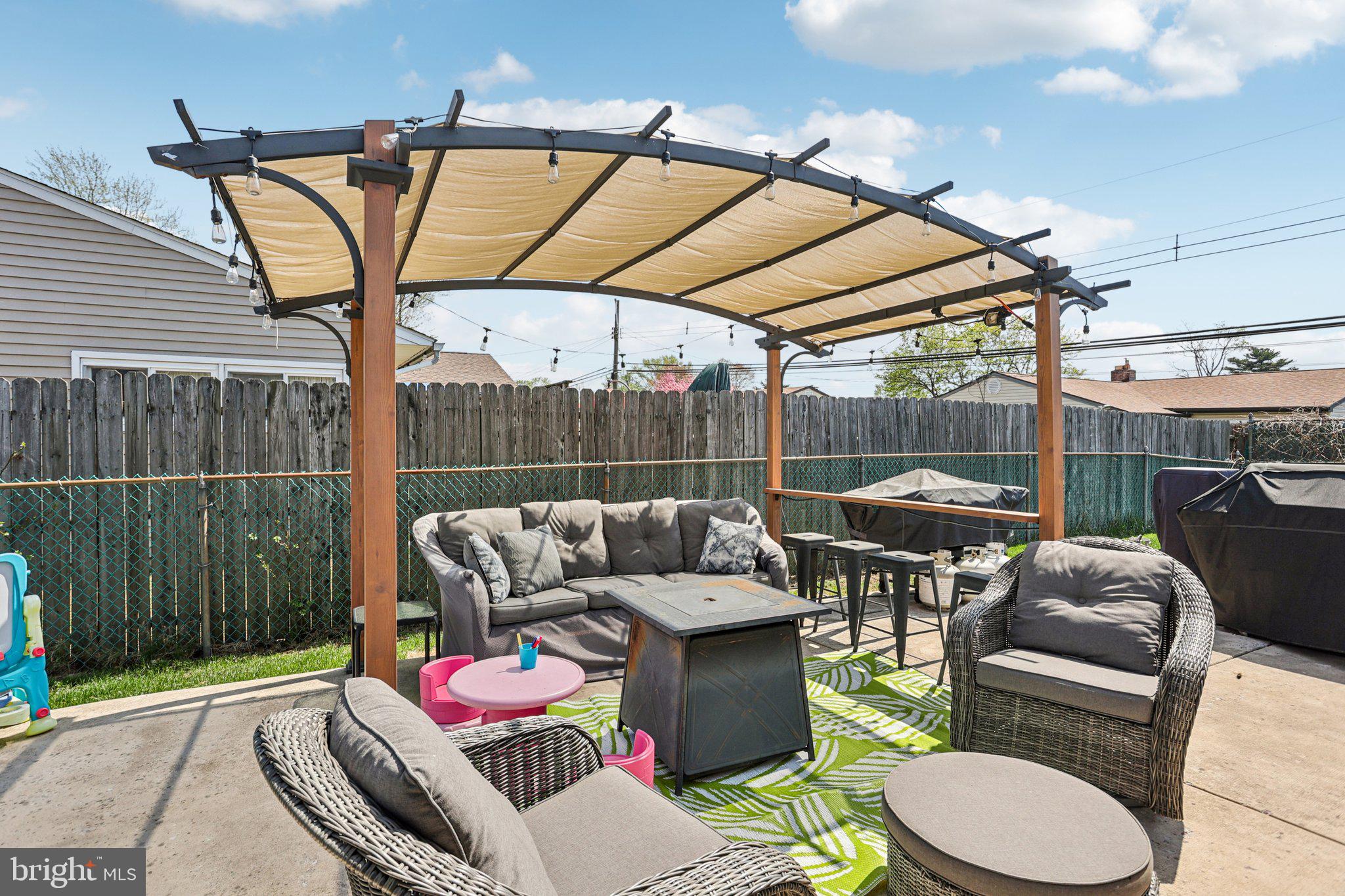GREENBROOK - Residential