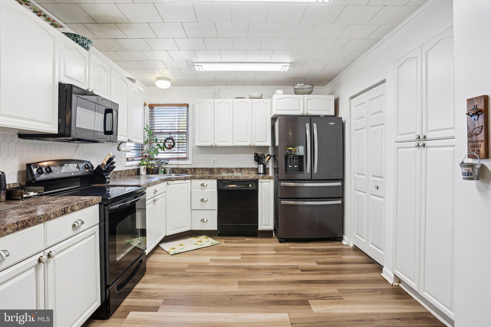 GREENBROOK - Residential