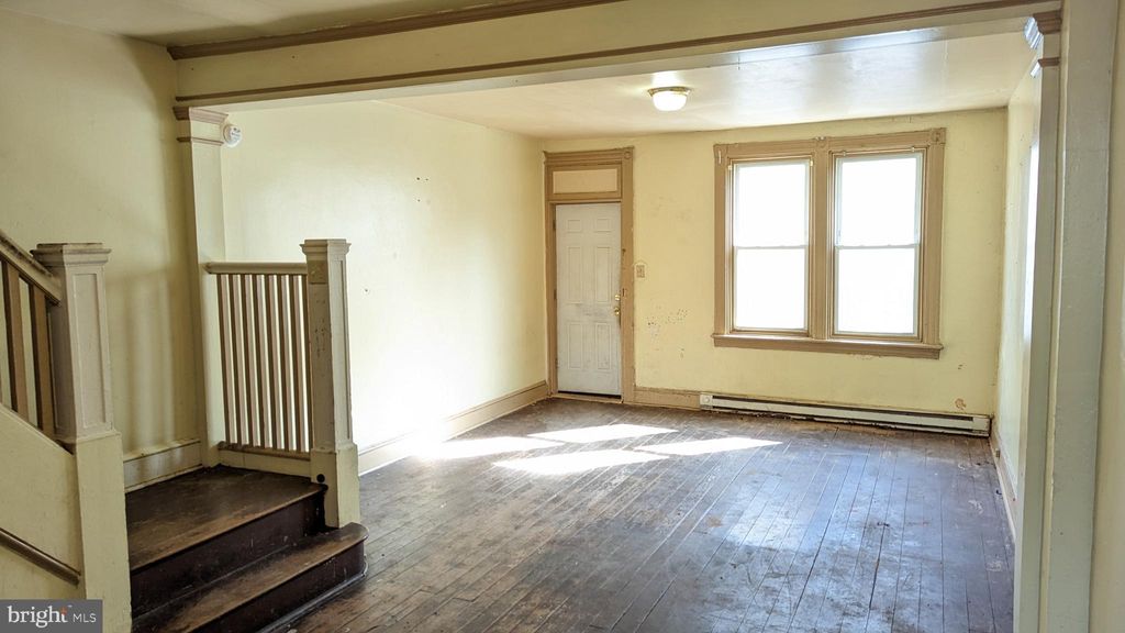 Photo of 538 LOCUST ST, LANCASTER, PA 17602 (MLS # PALA2030638)