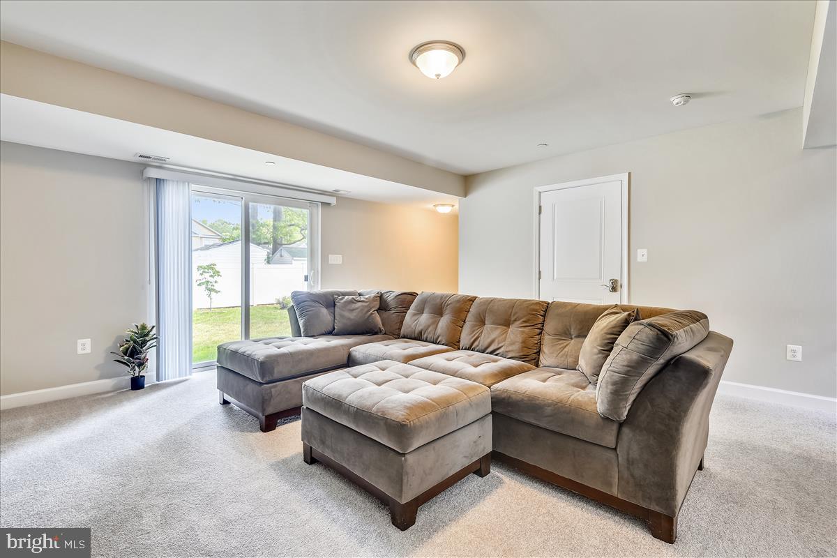 AVALON SHORES - Residential