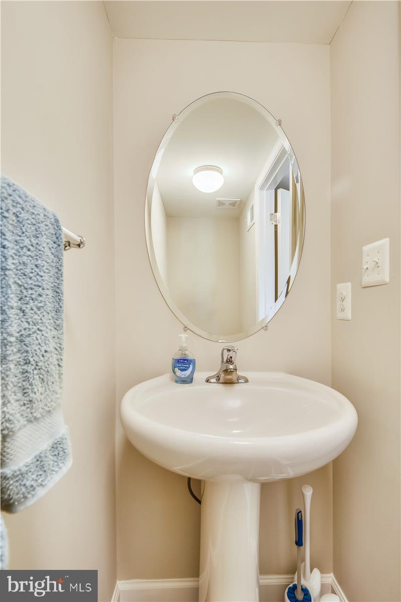 AVALON SHORES - Residential