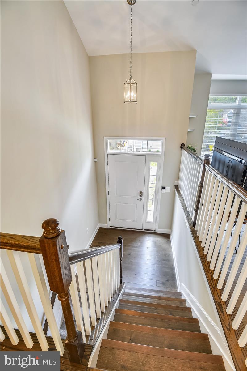 AVALON SHORES - Residential