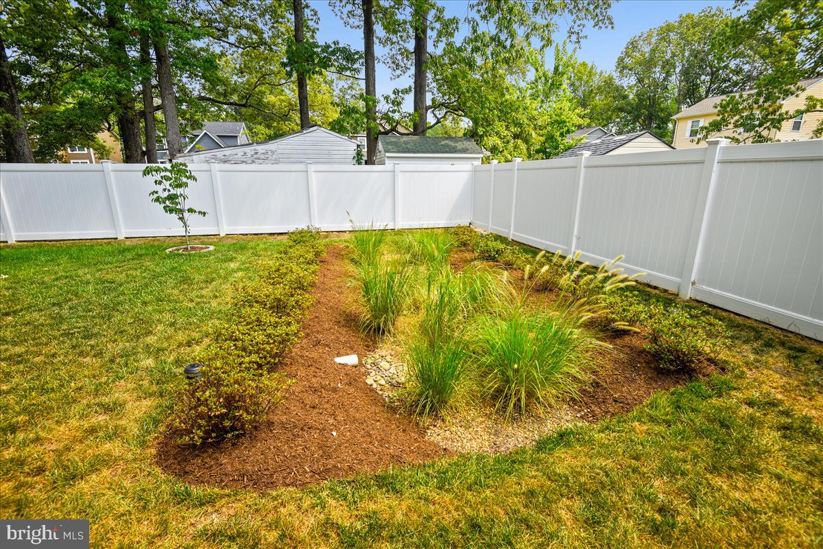 AVALON SHORES - Residential