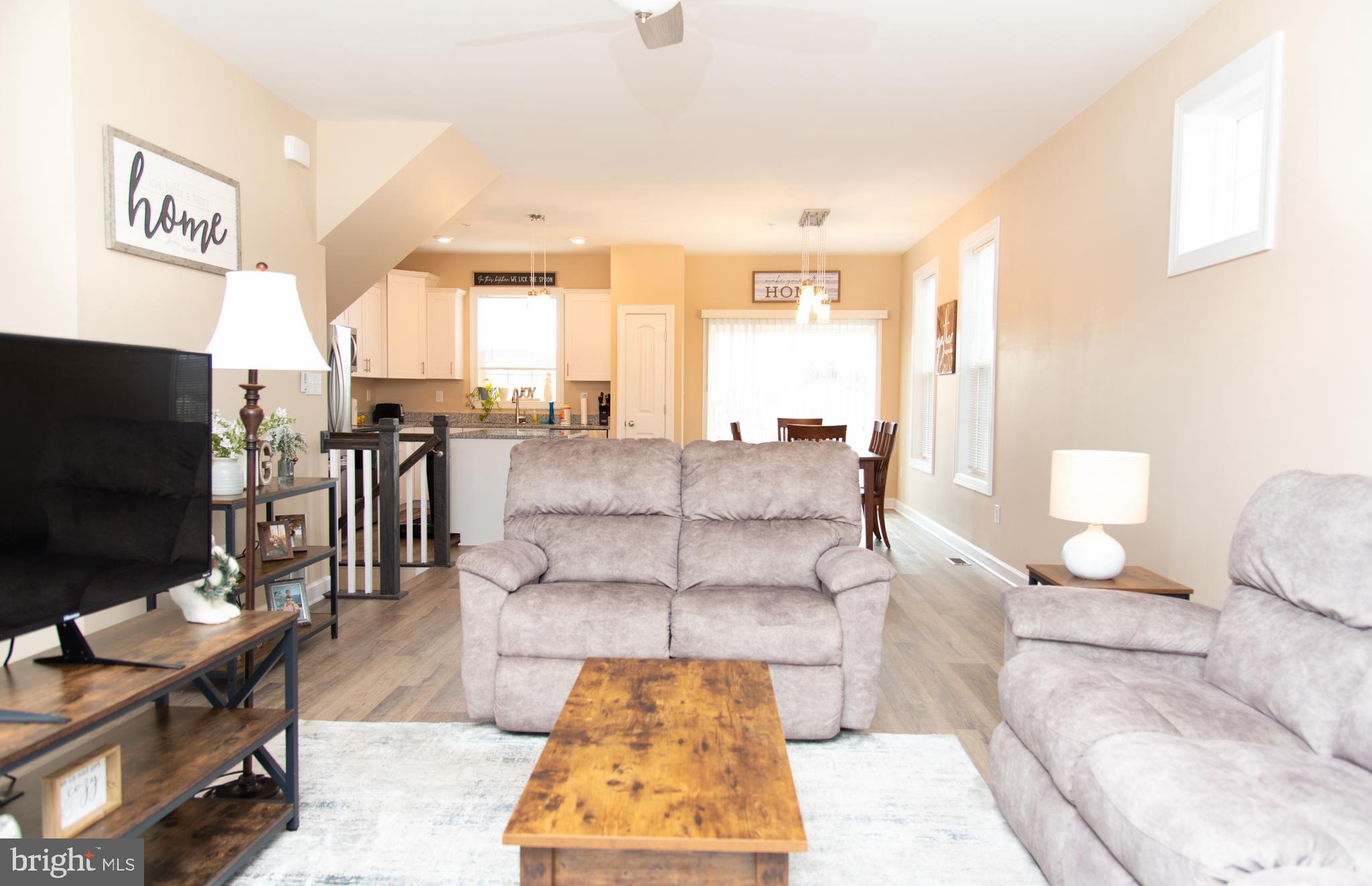 HUDSON RIDGE - Residential