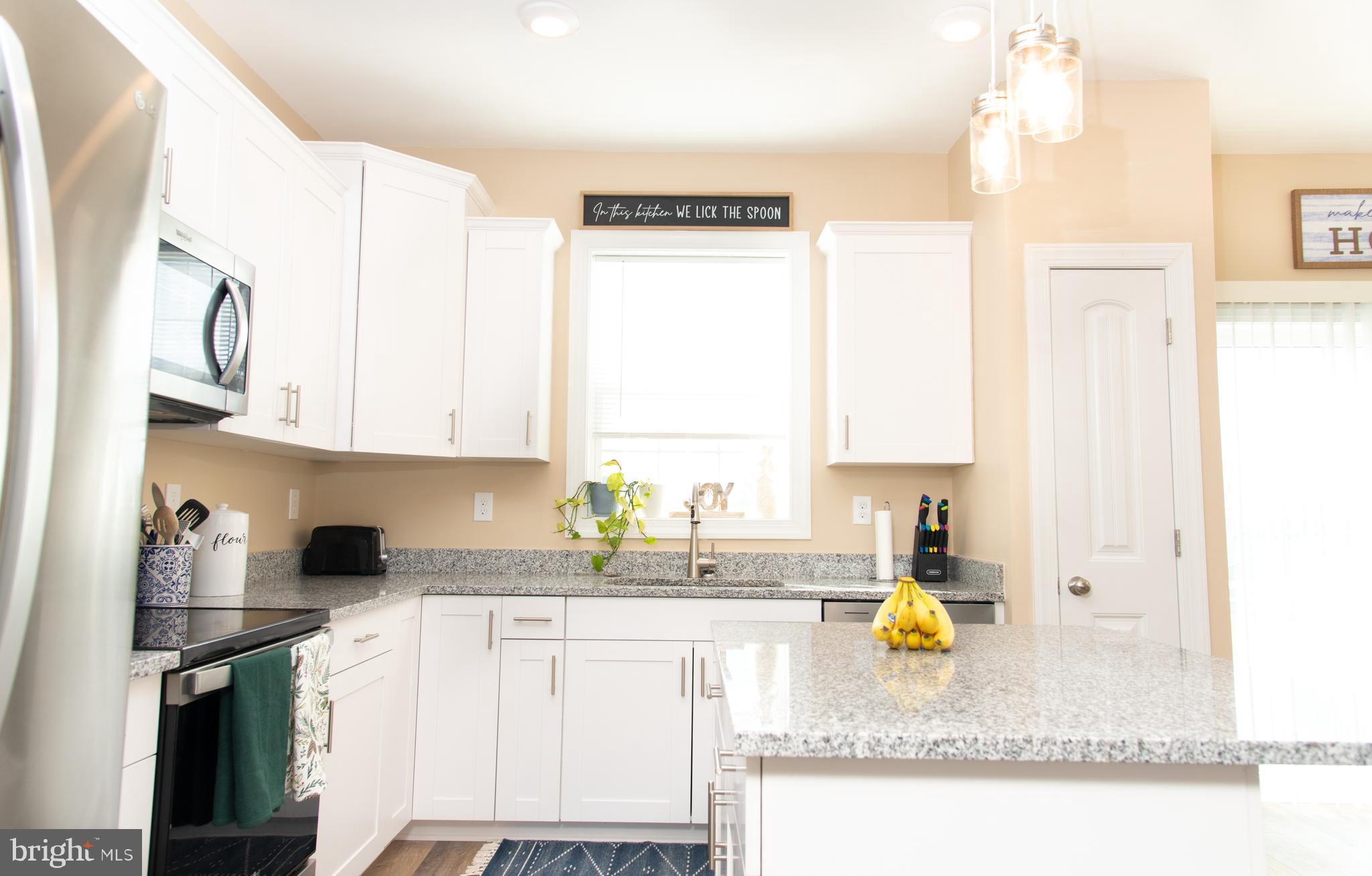 HUDSON RIDGE - Residential