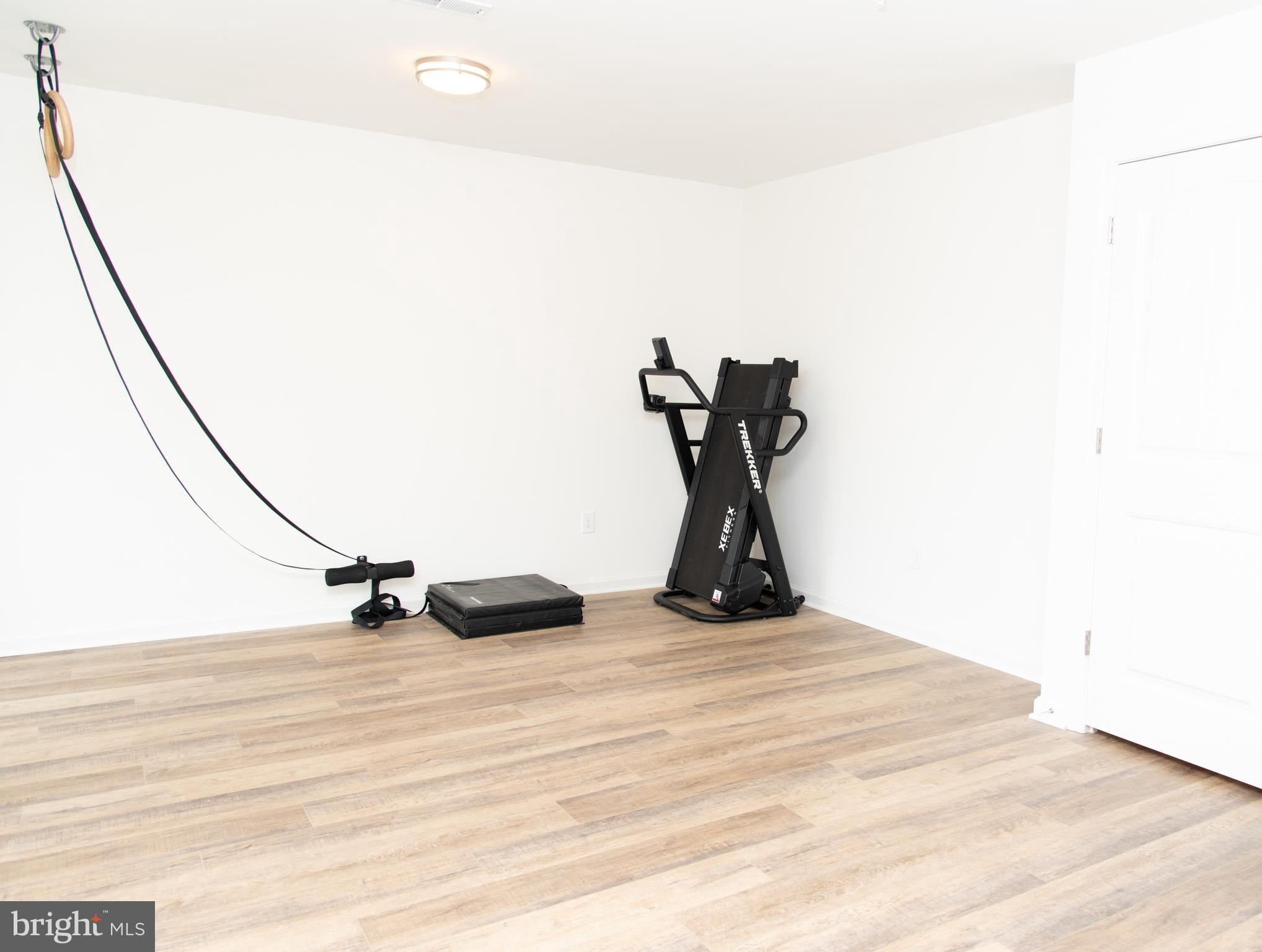 HUDSON RIDGE - Residential