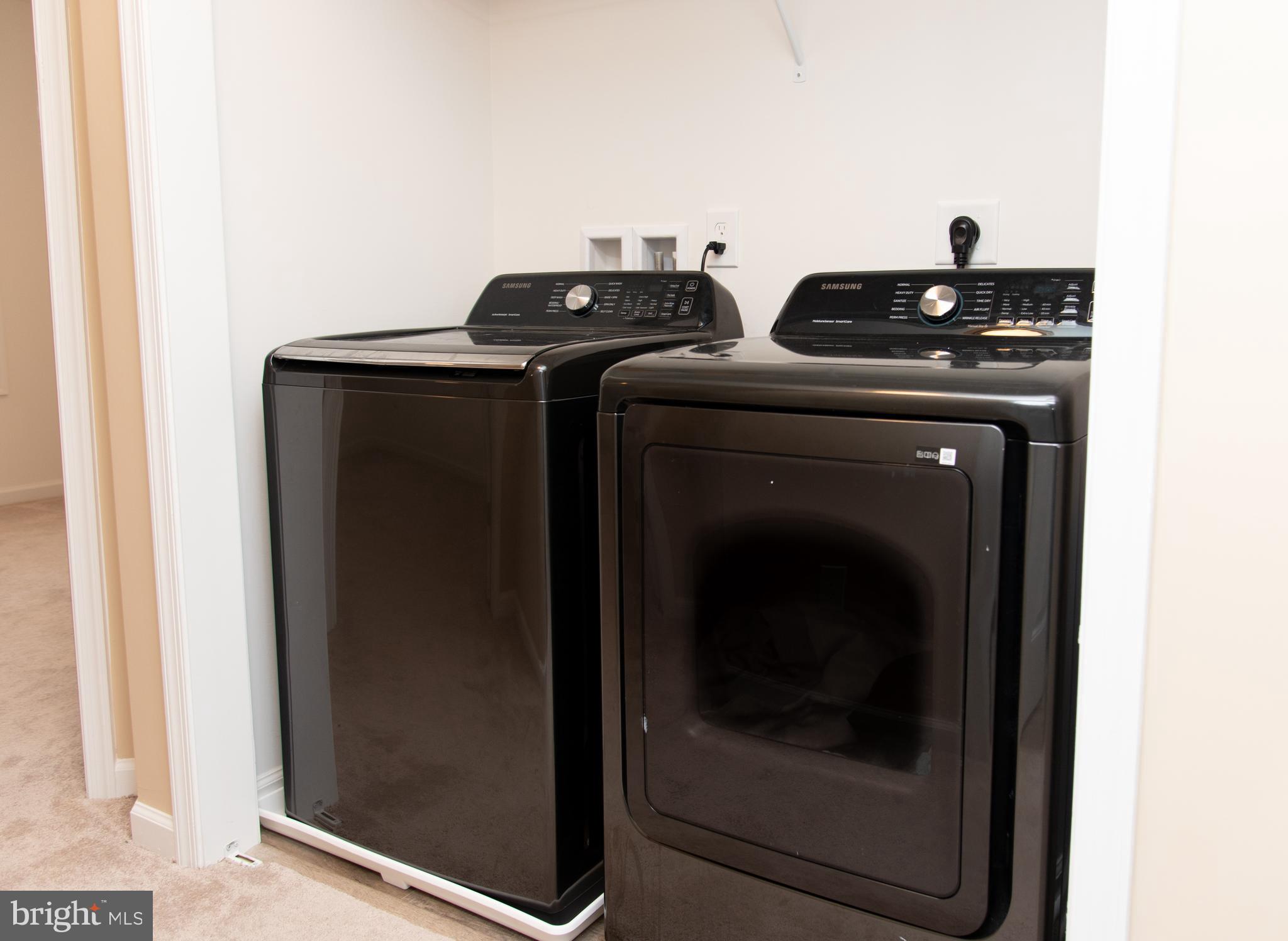 HUDSON RIDGE - Residential