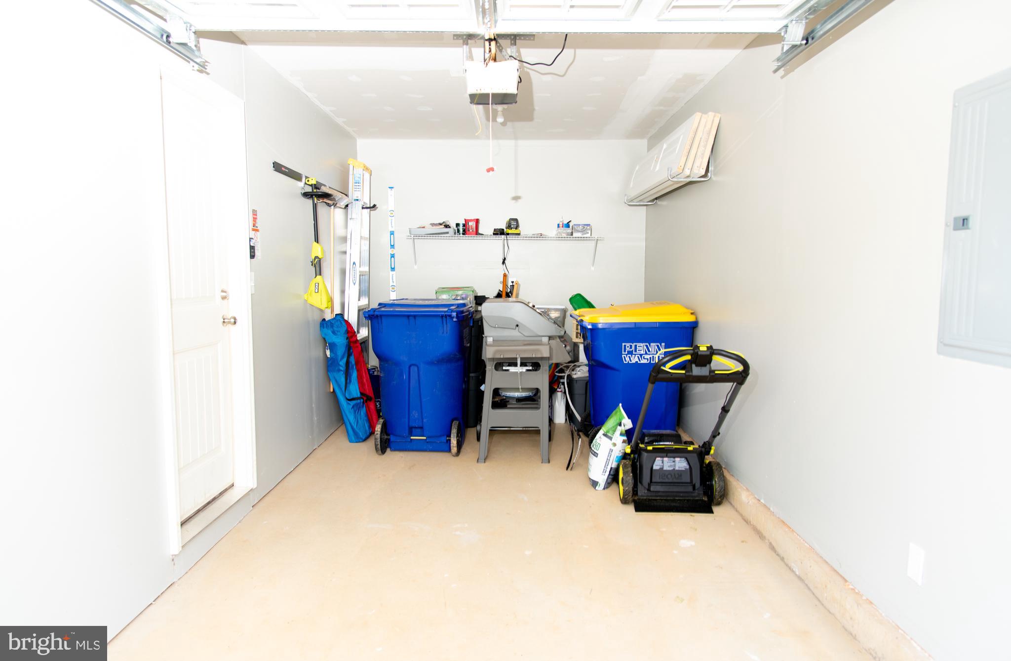 HUDSON RIDGE - Residential