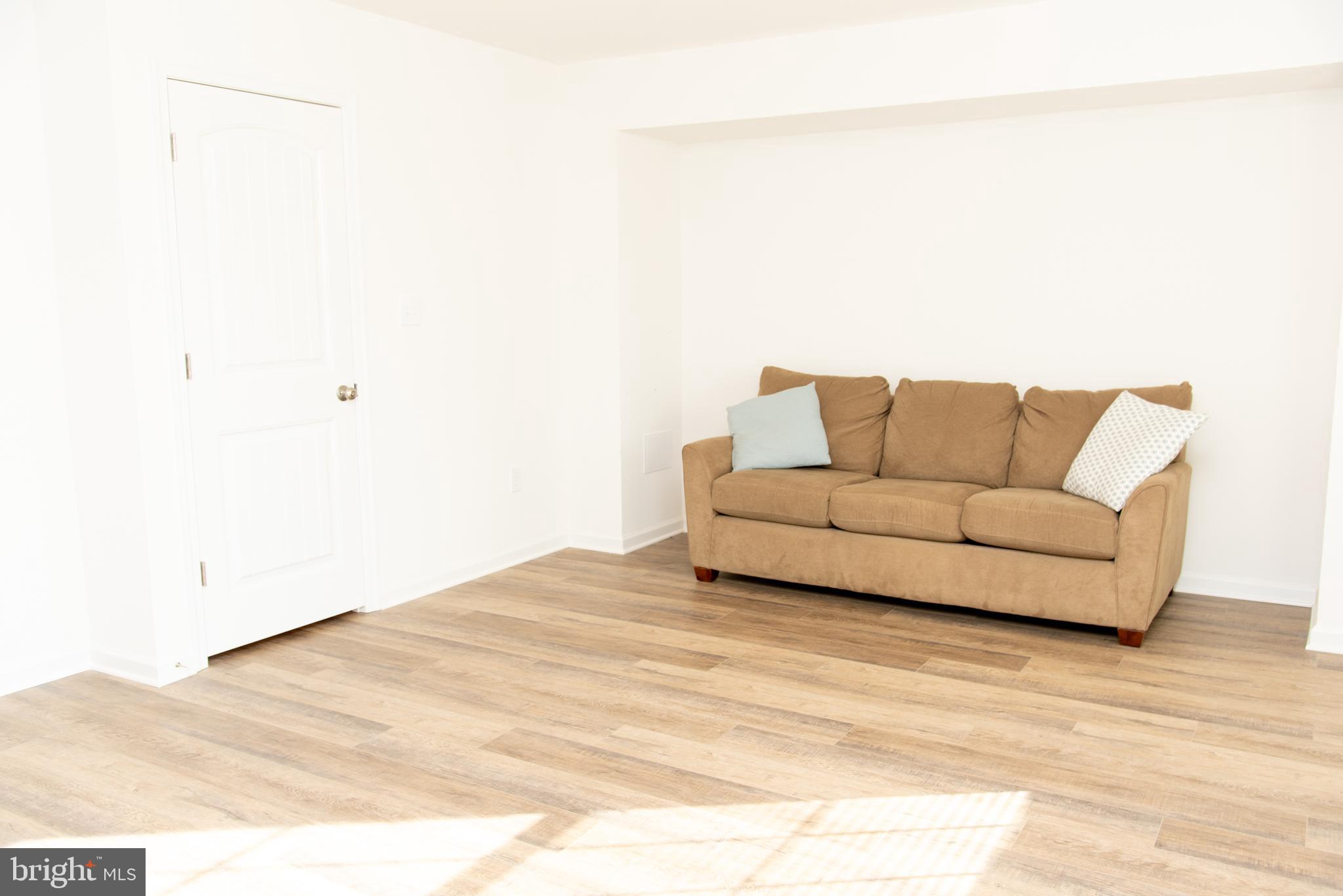 HUDSON RIDGE - Residential