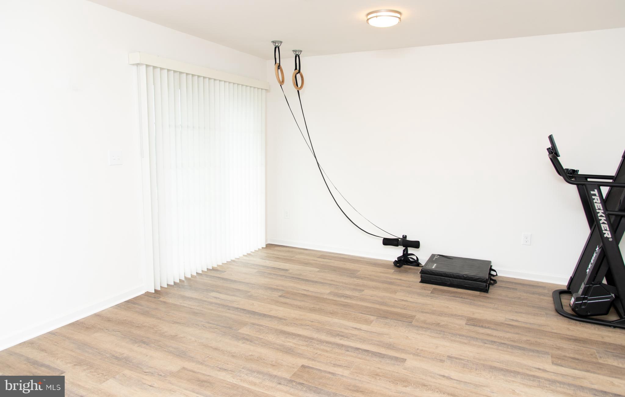 HUDSON RIDGE - Residential