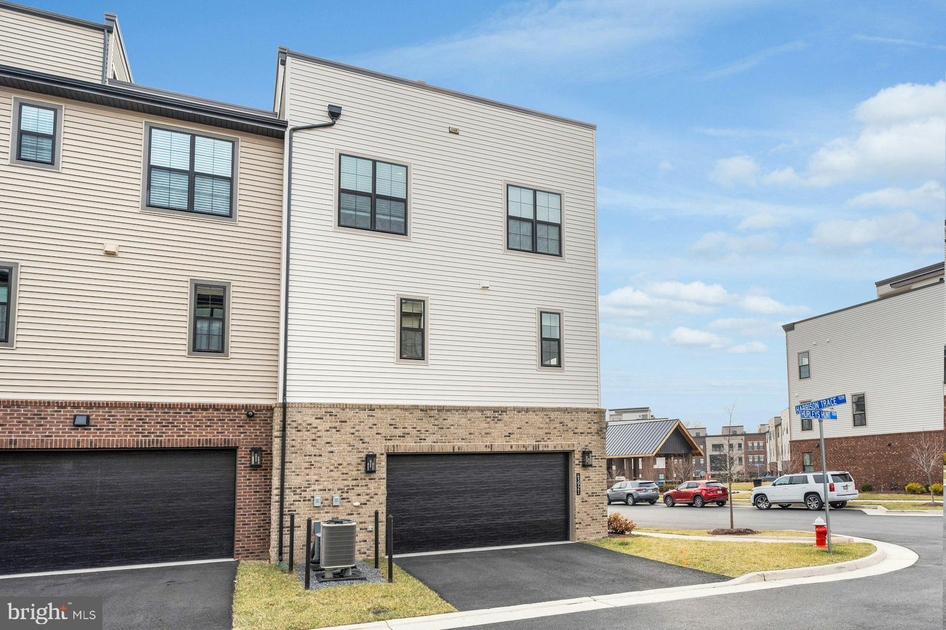 REGENCY AT BELMONT - Residential