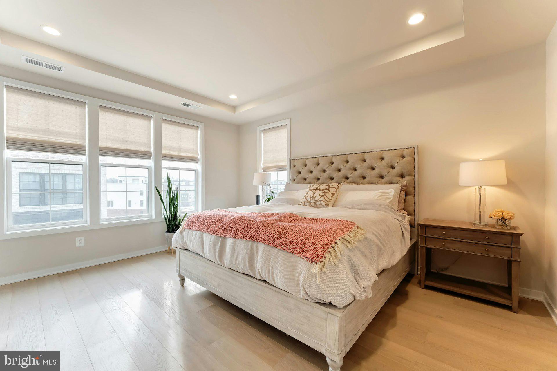 REGENCY AT BELMONT - Residential