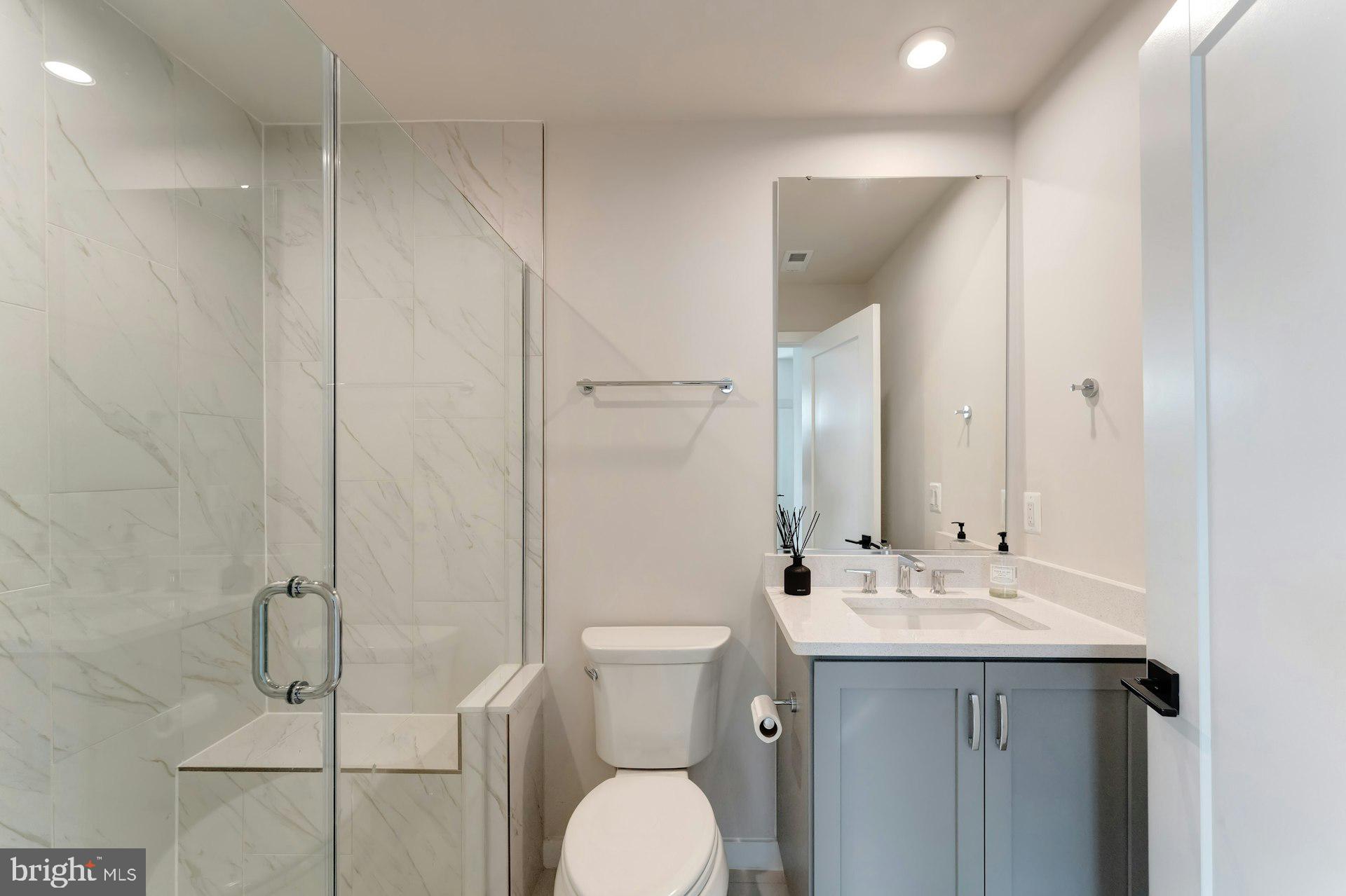 REGENCY AT BELMONT - Residential