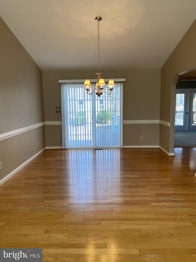 LAKE OF THE WOODS - Residential Lease