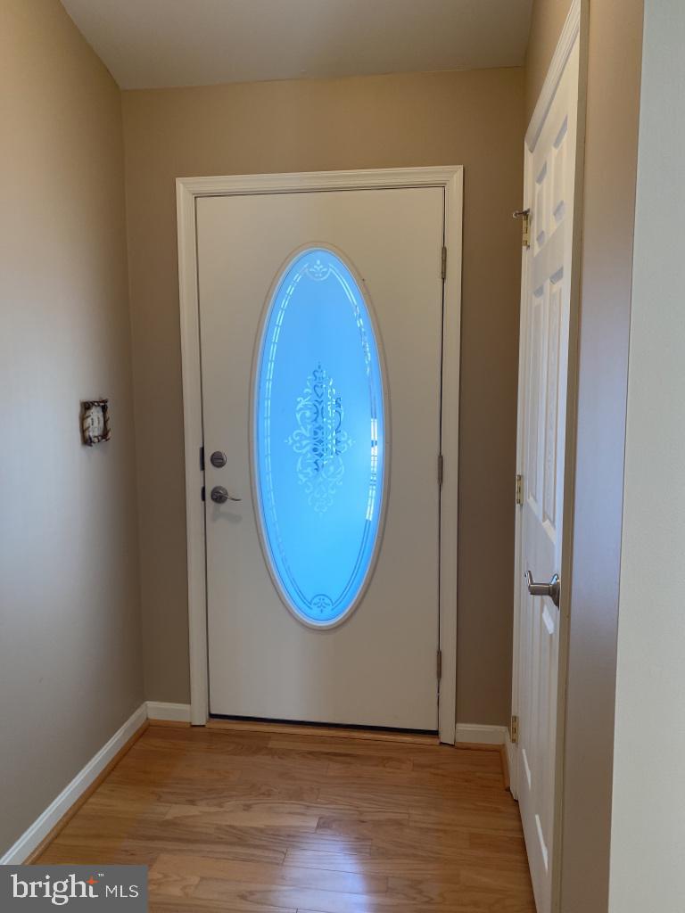 LAKE OF THE WOODS - Residential Lease