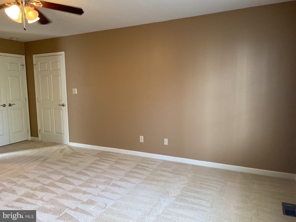 LAKE OF THE WOODS - Residential Lease