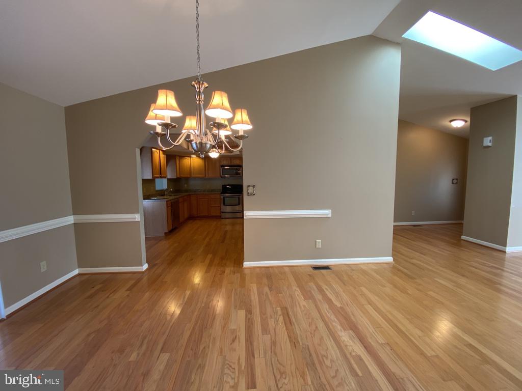 LAKE OF THE WOODS - Residential Lease