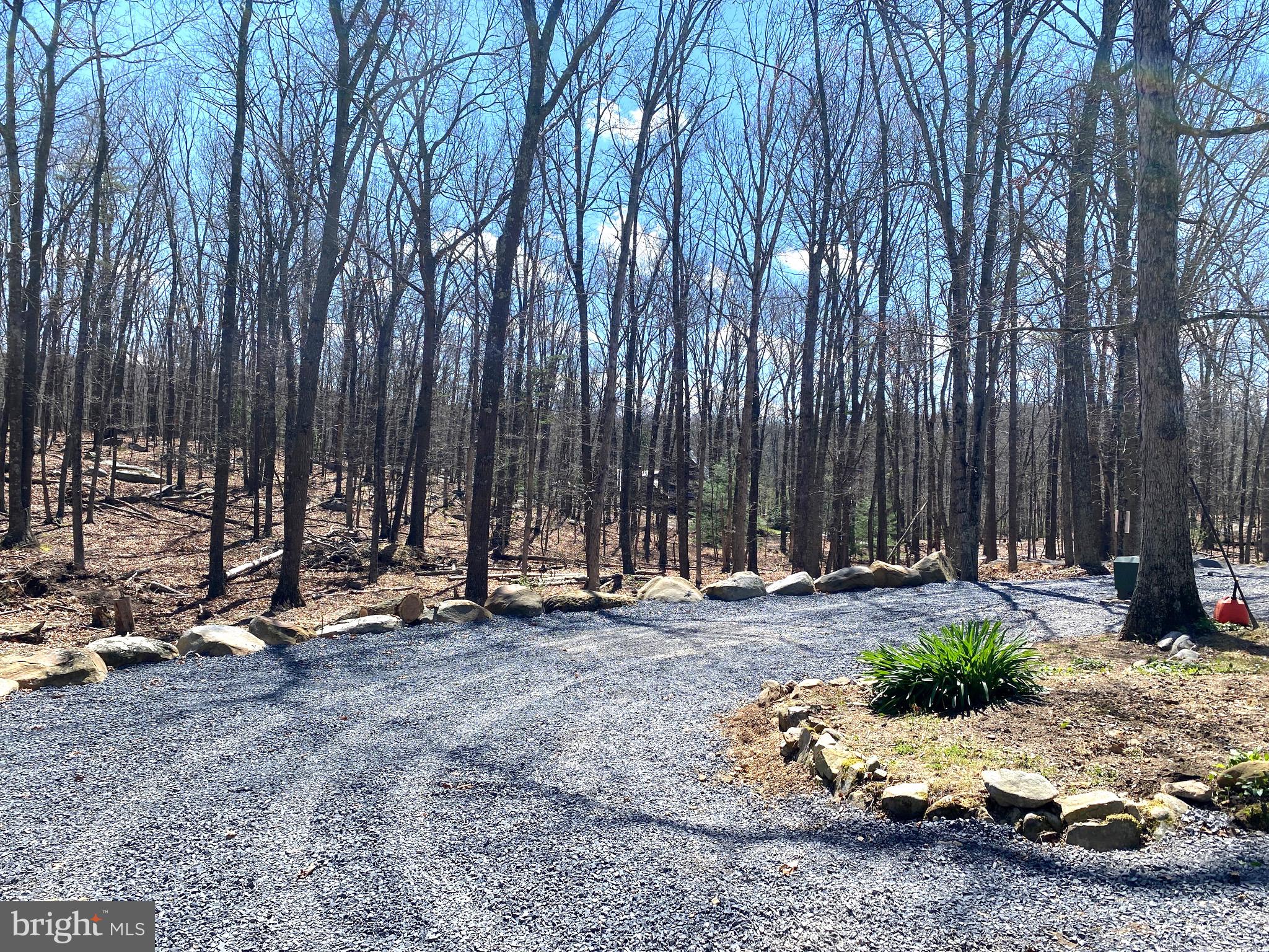 RITTERS HIDDEN VALLEY ESTATES - Residential