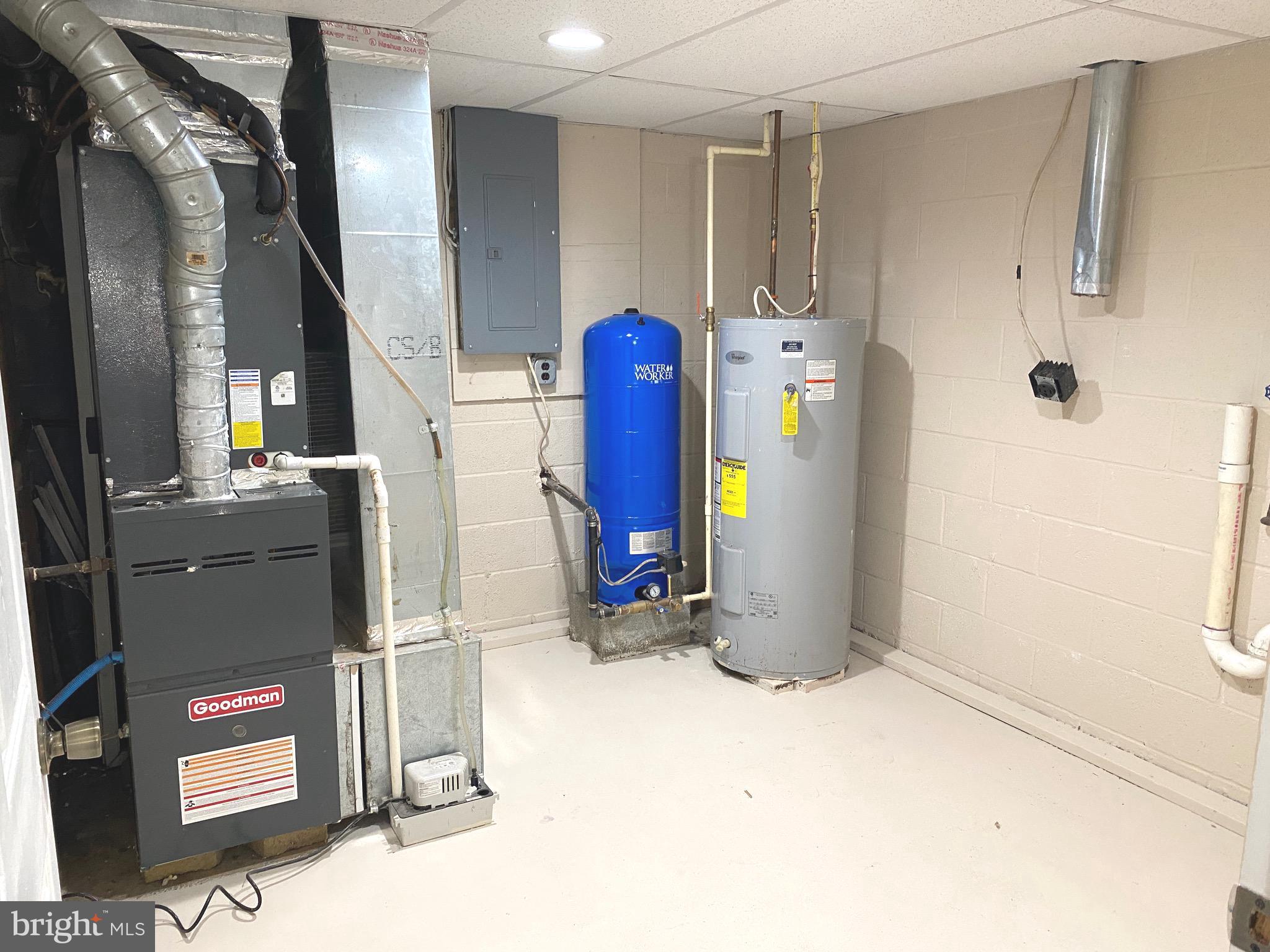 RITTERS HIDDEN VALLEY ESTATES - Residential