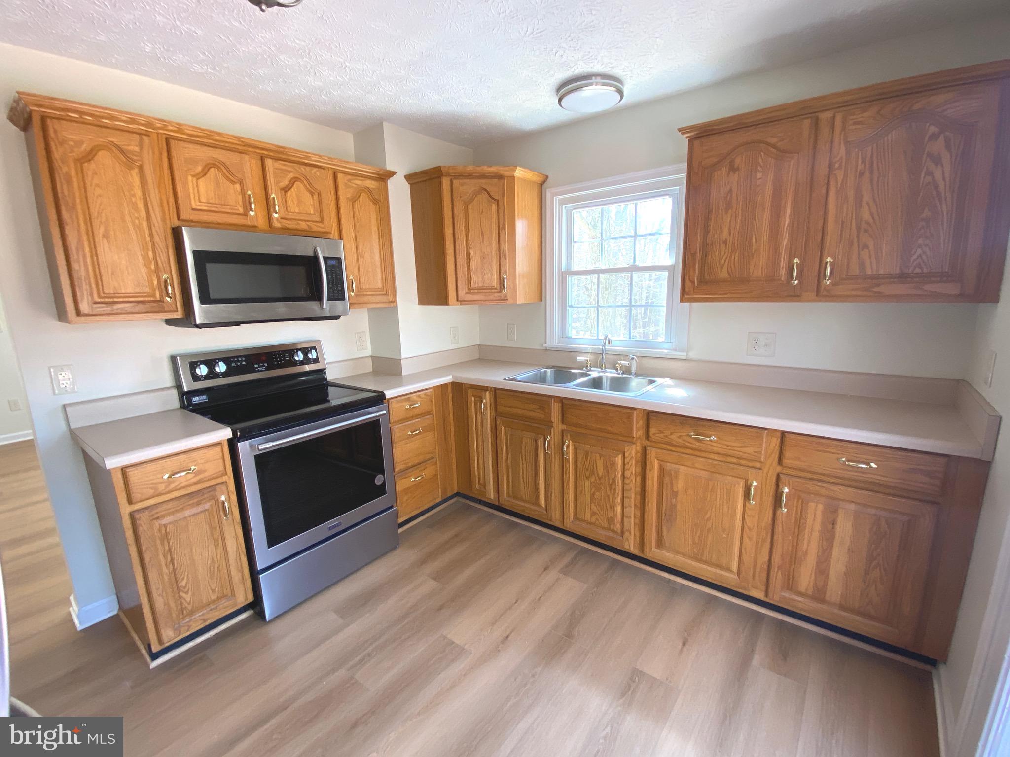 RITTERS HIDDEN VALLEY ESTATES - Residential