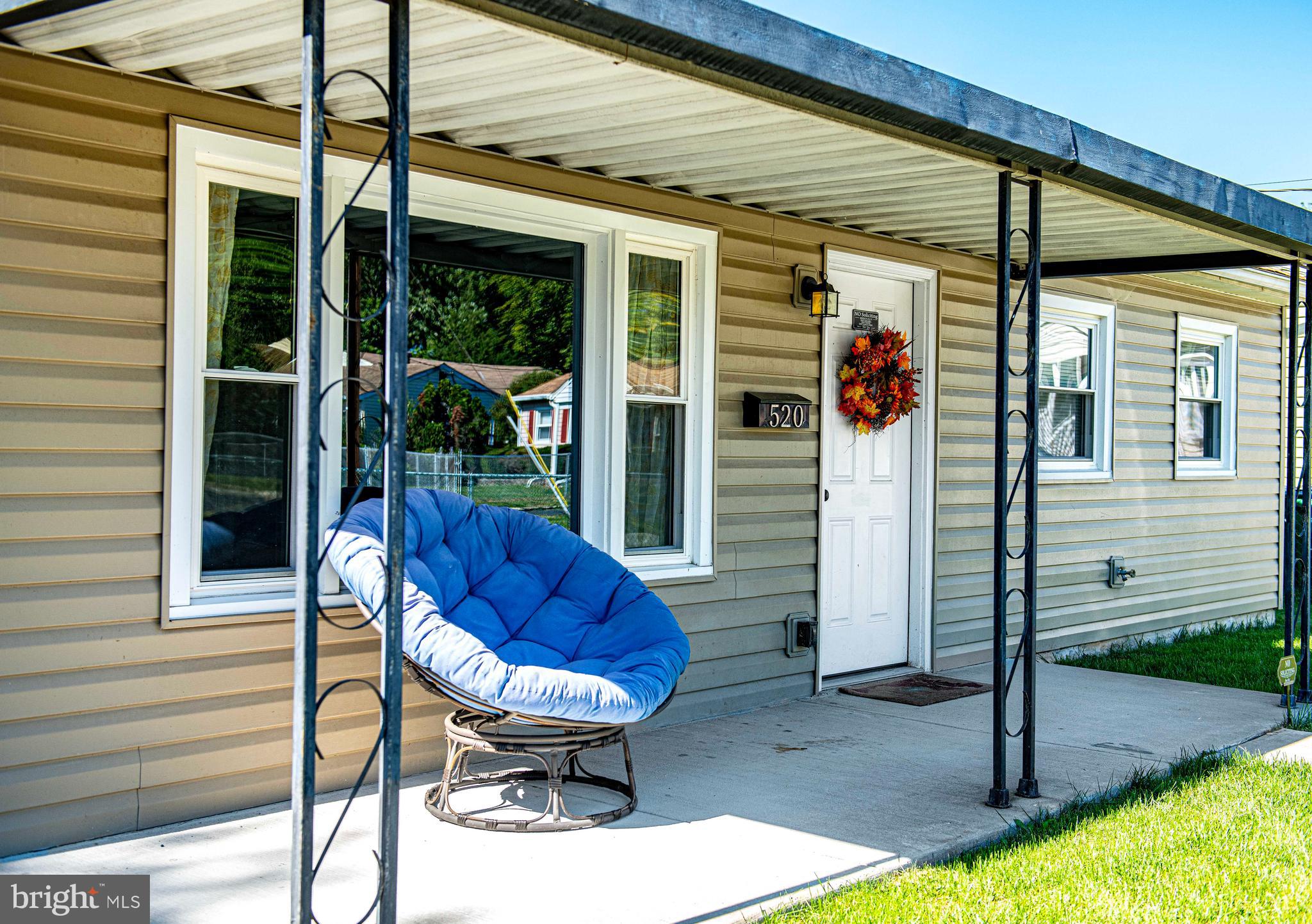 BONNIE BRAE MANOR - Residential