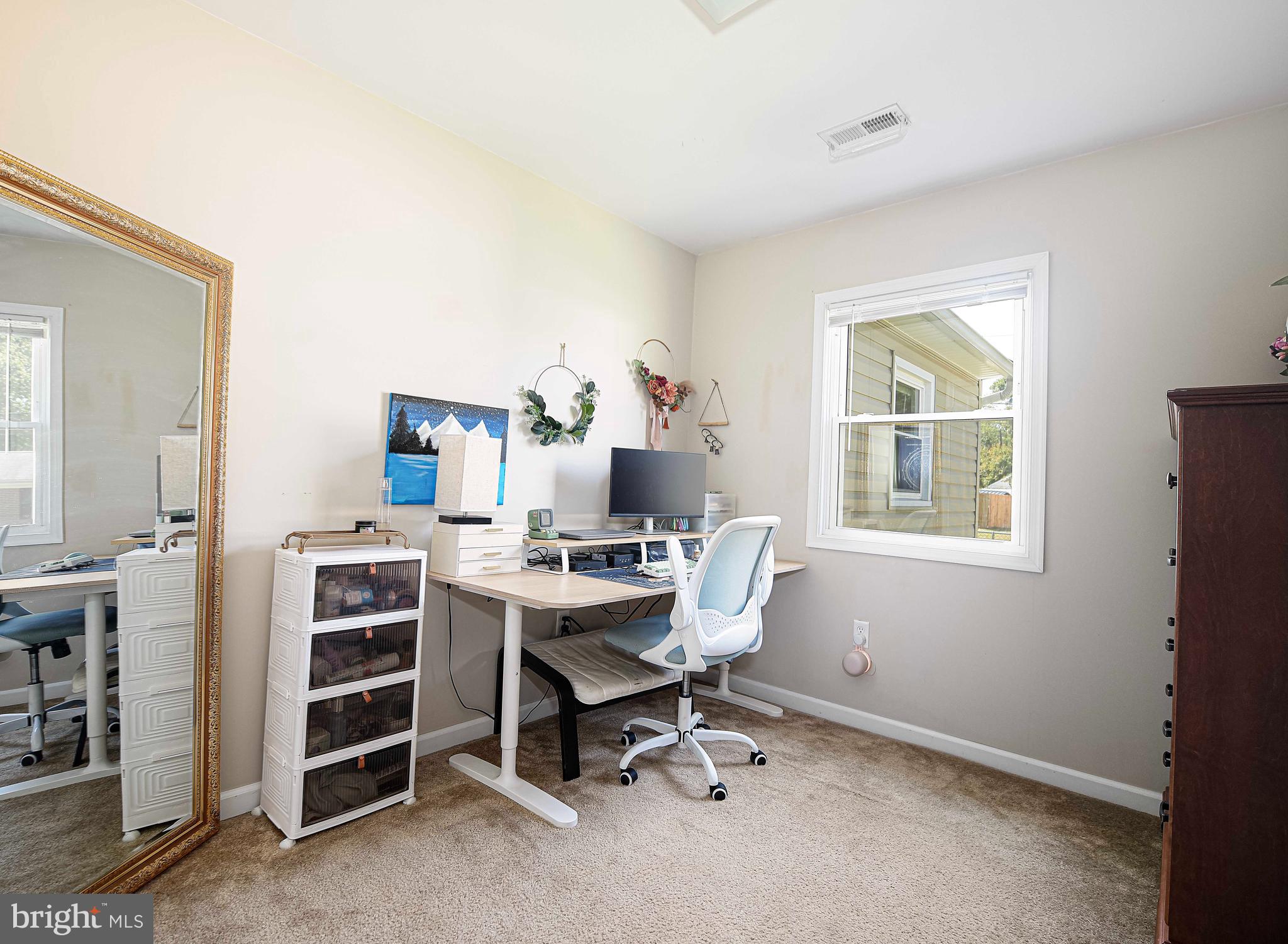 BONNIE BRAE MANOR - Residential