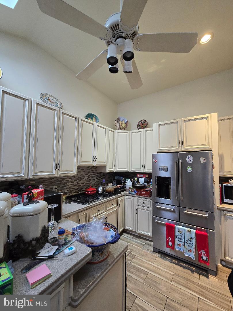 KREWSTOWN - Residential