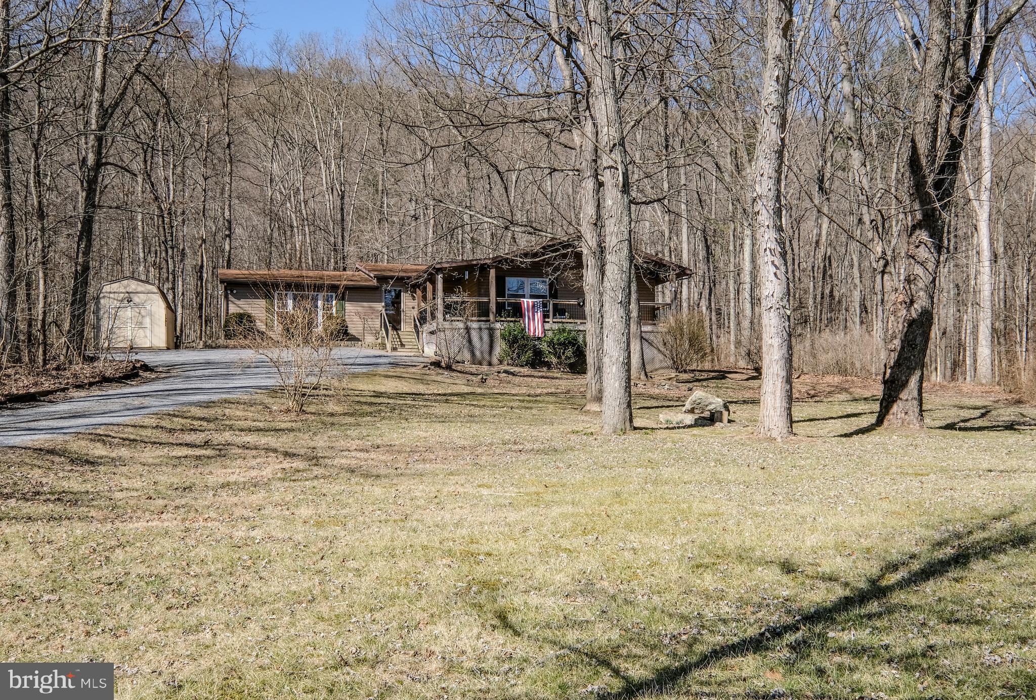 HAPPY VALLEY RETREAT - Residential