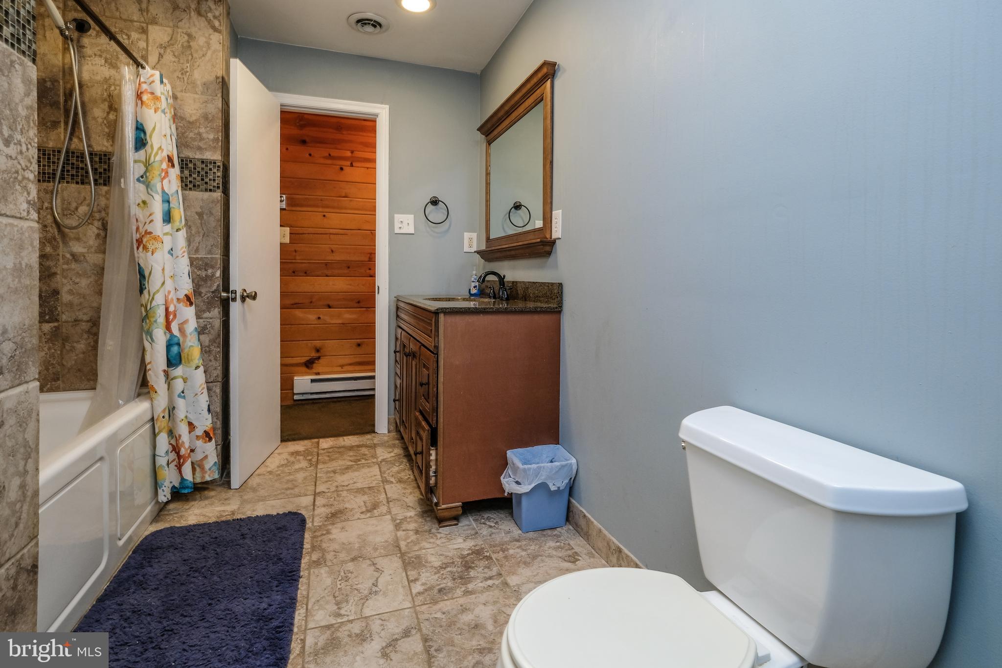 HAPPY VALLEY RETREAT - Residential