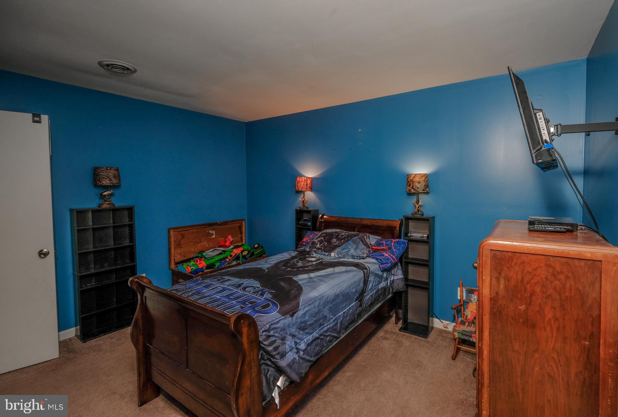 HAPPY VALLEY RETREAT - Residential