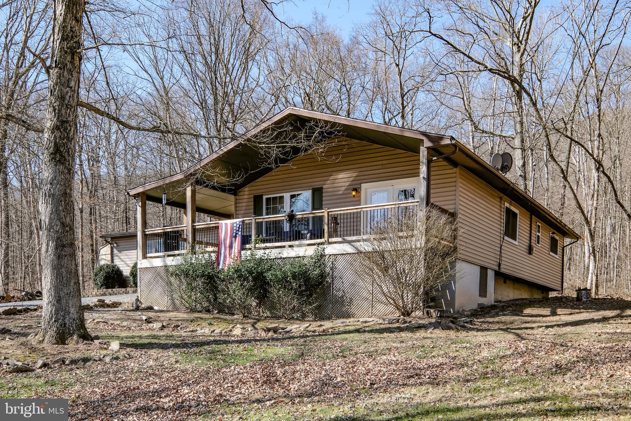 HAPPY VALLEY RETREAT - Residential