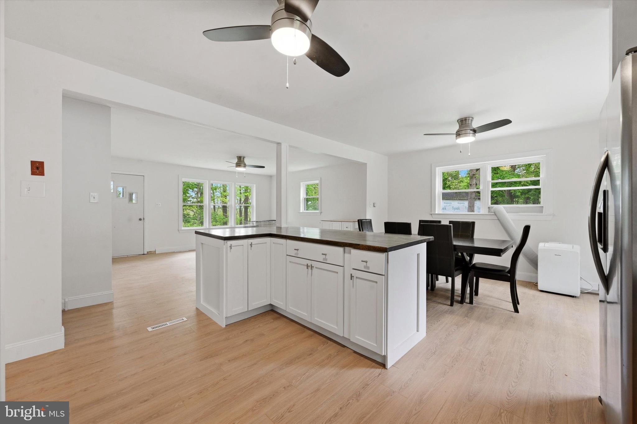 ANSELMA - Residential