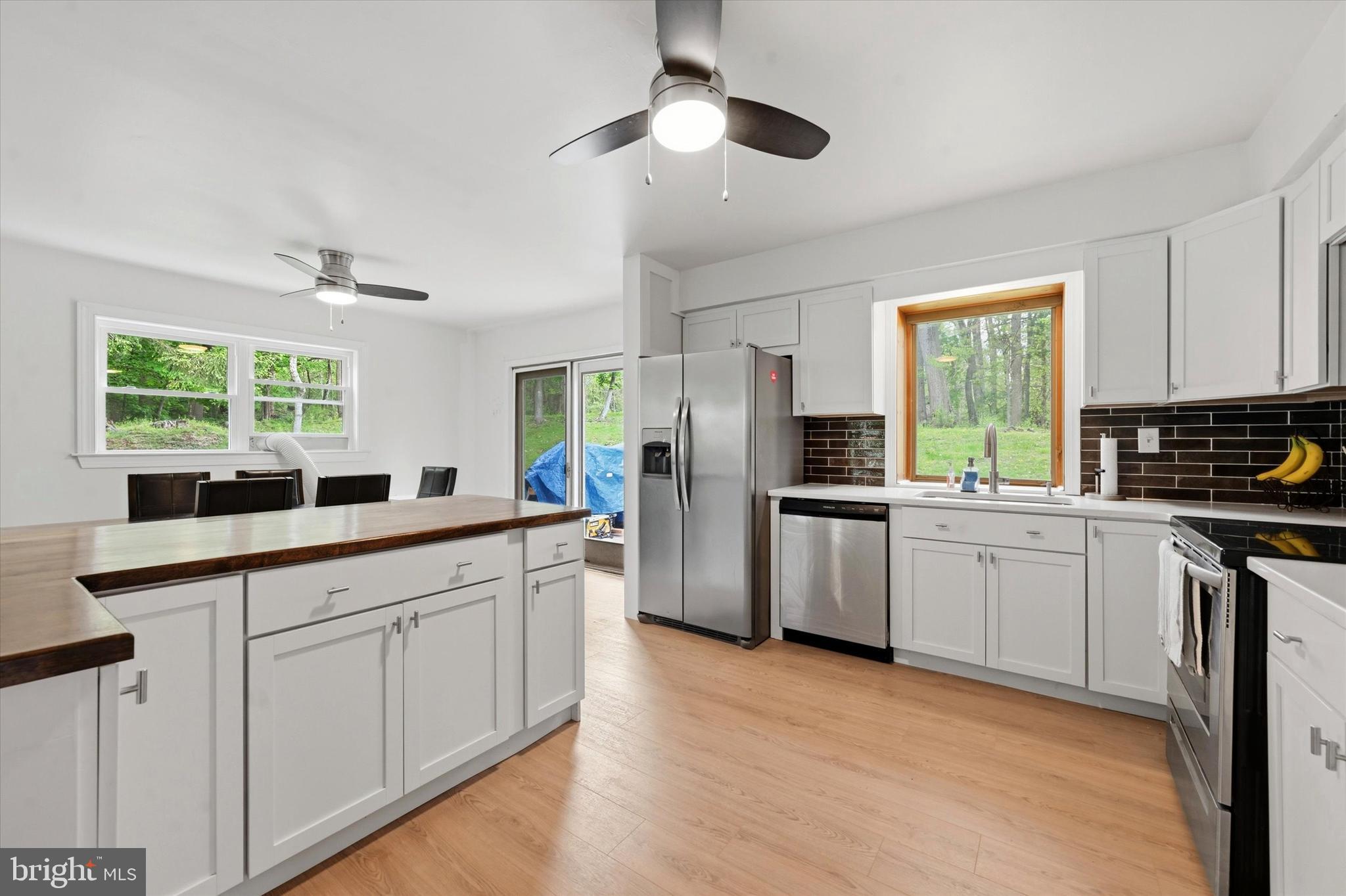 ANSELMA - Residential