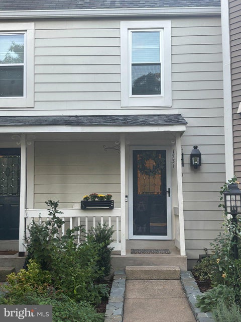 Photo of 1731 Quietree Drive, RESTON, VA 20194 (MLS # VAFX2339866)